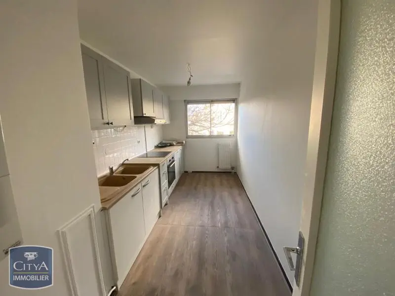 Photo 3 Appartement 3 pièces 76.85m²