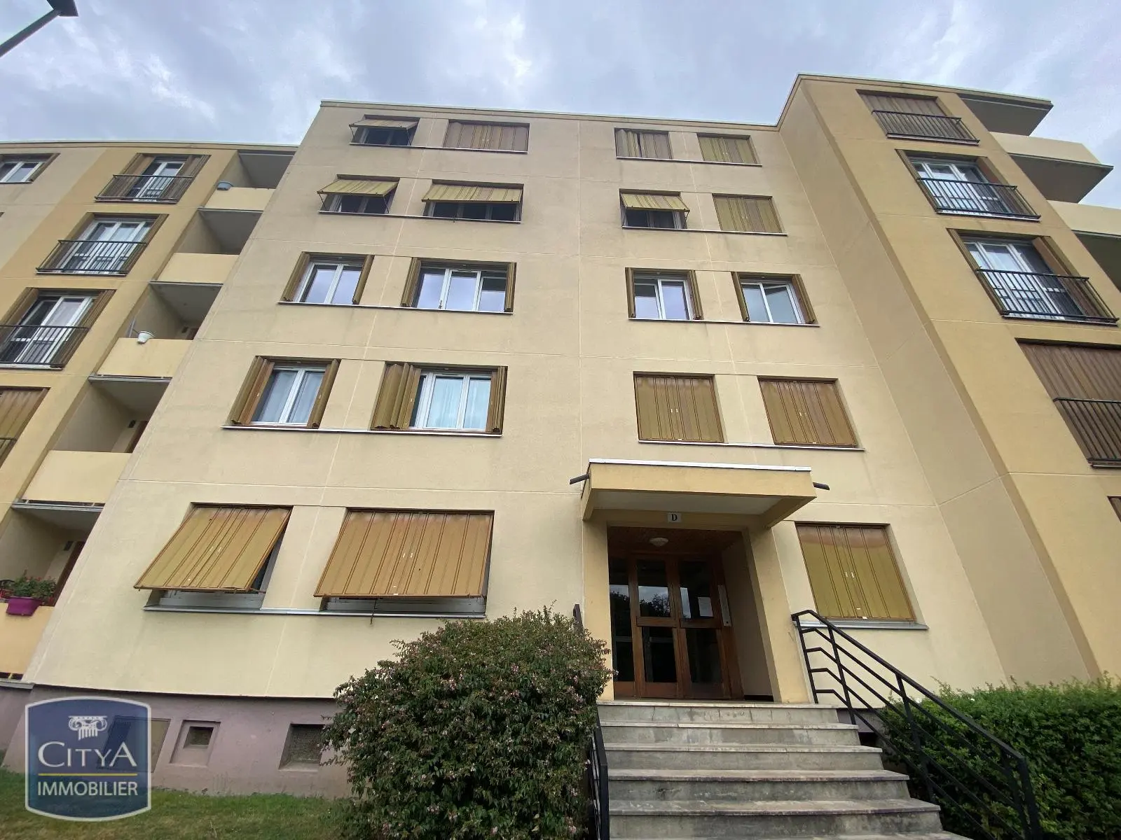 Photo 2 Appartement 4 pièces 74m²