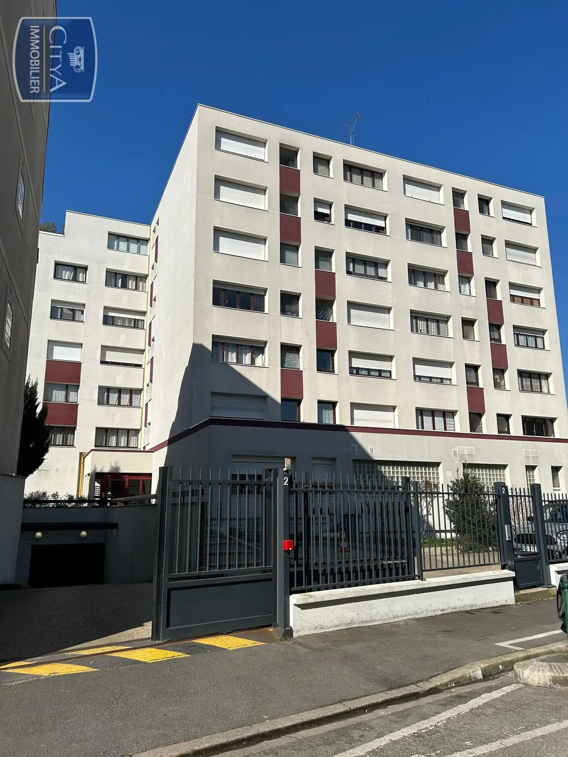 Nogent-sur-Marne (94130) Parking 15m² photo 2