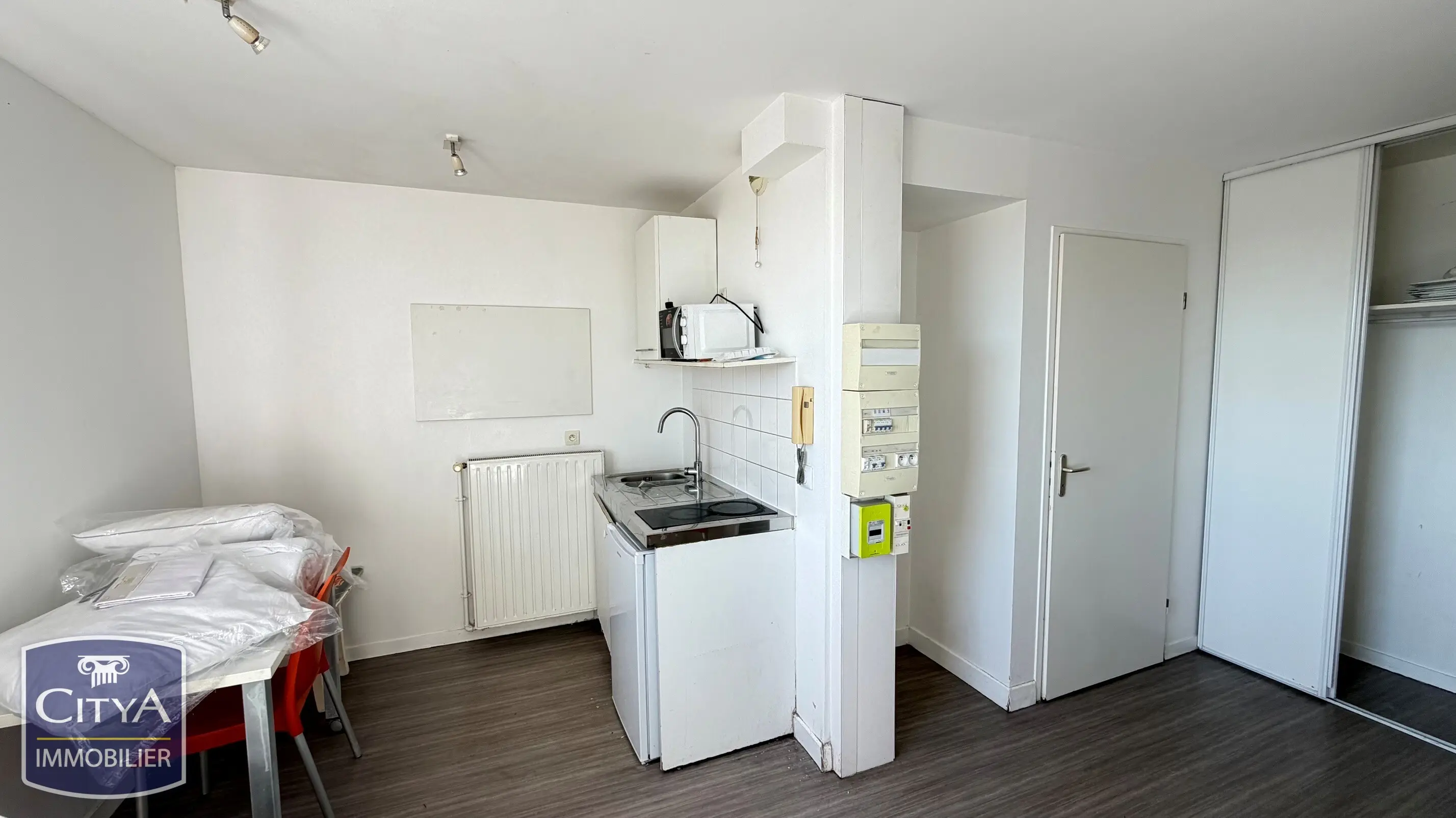 Photo 5 Appartement 1 pièce 18.74m²