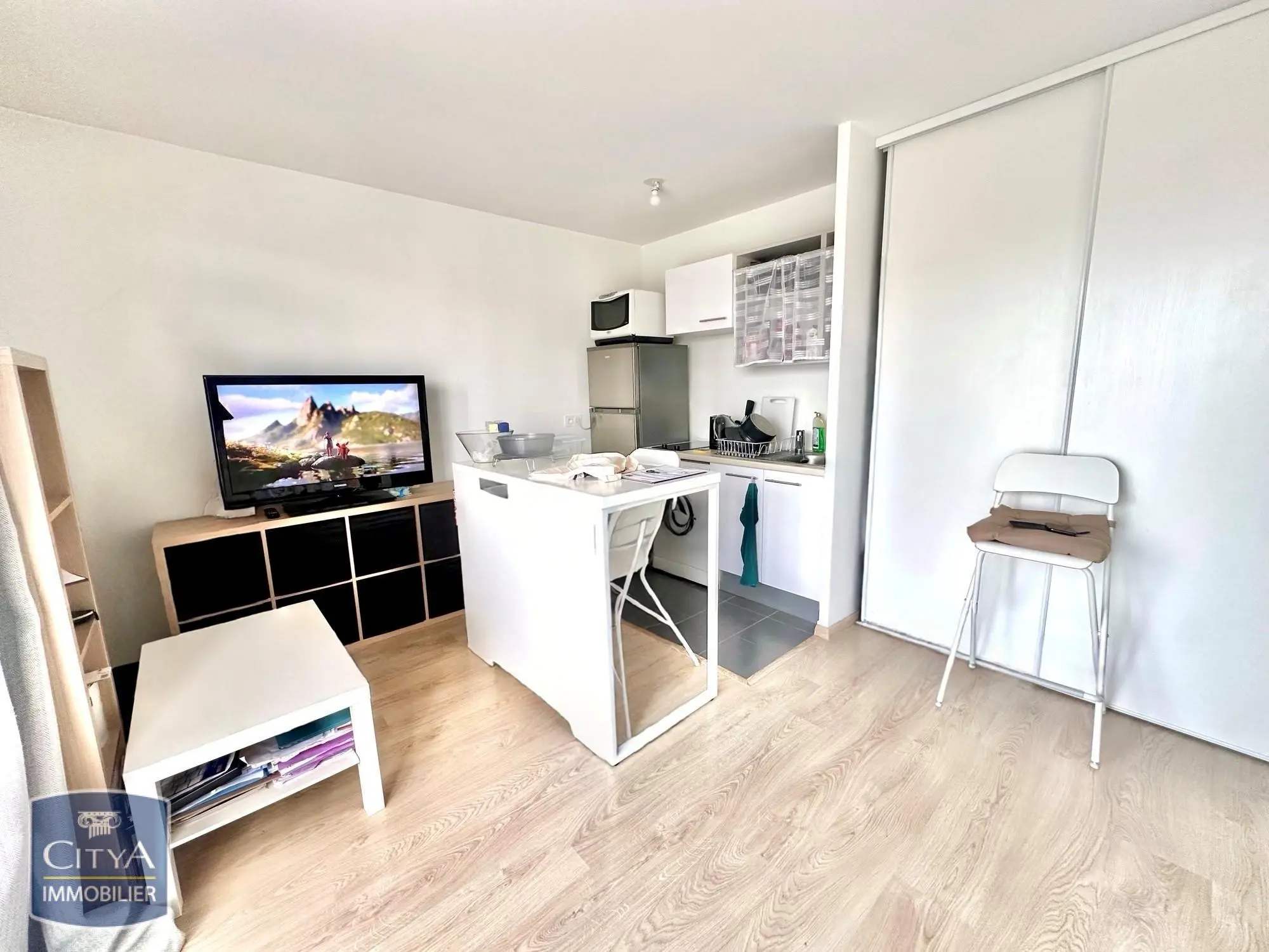 Photo 2 Appartement 1 pièce 29.32m²