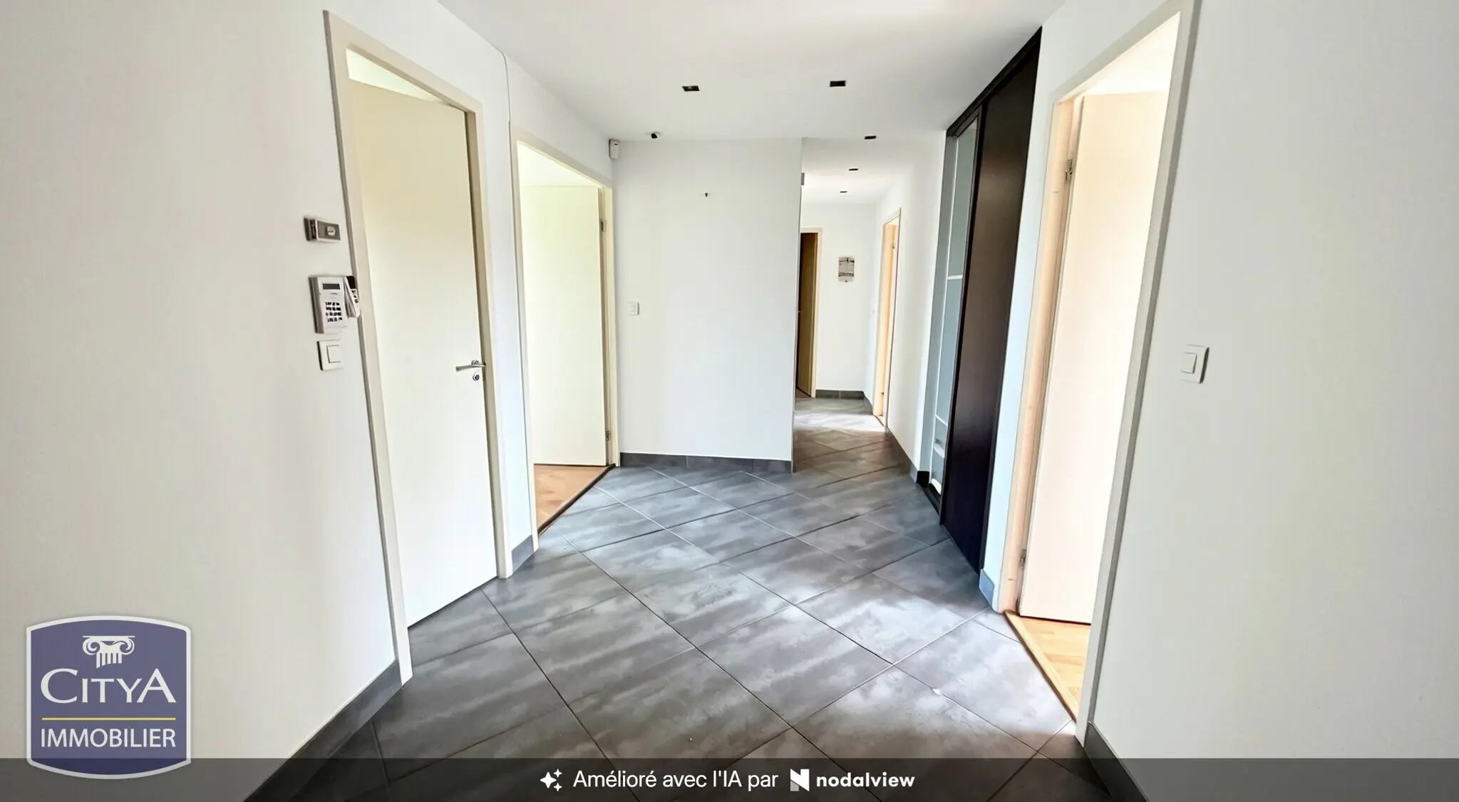 Photo 20 Appartement 5 pièces 116.1m²