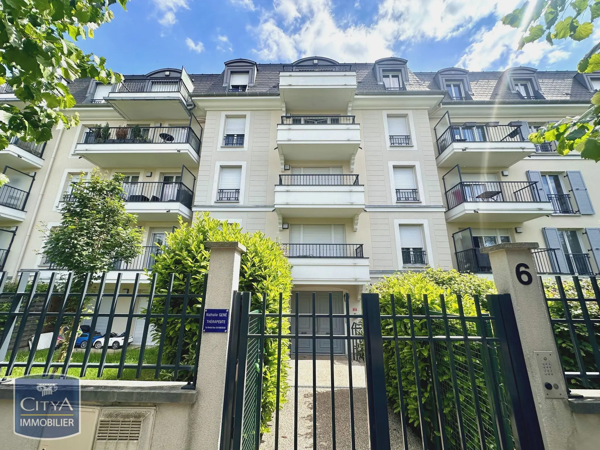 Photo 1 Appartement 1 pièce 29.32m²