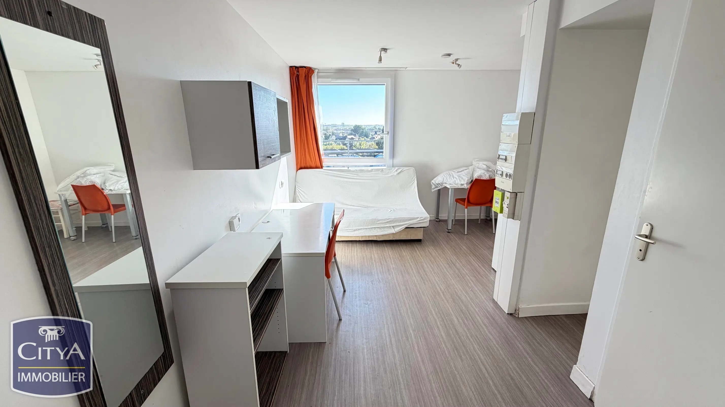 Photo 2 Appartement 1 pièce 18.74m²