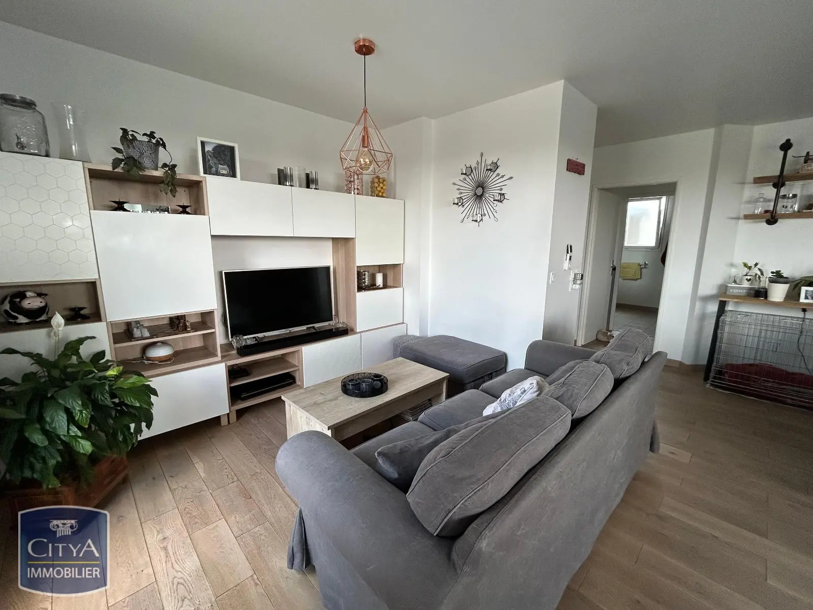 Photo 2 Appartement 5 pièces 76.4m²