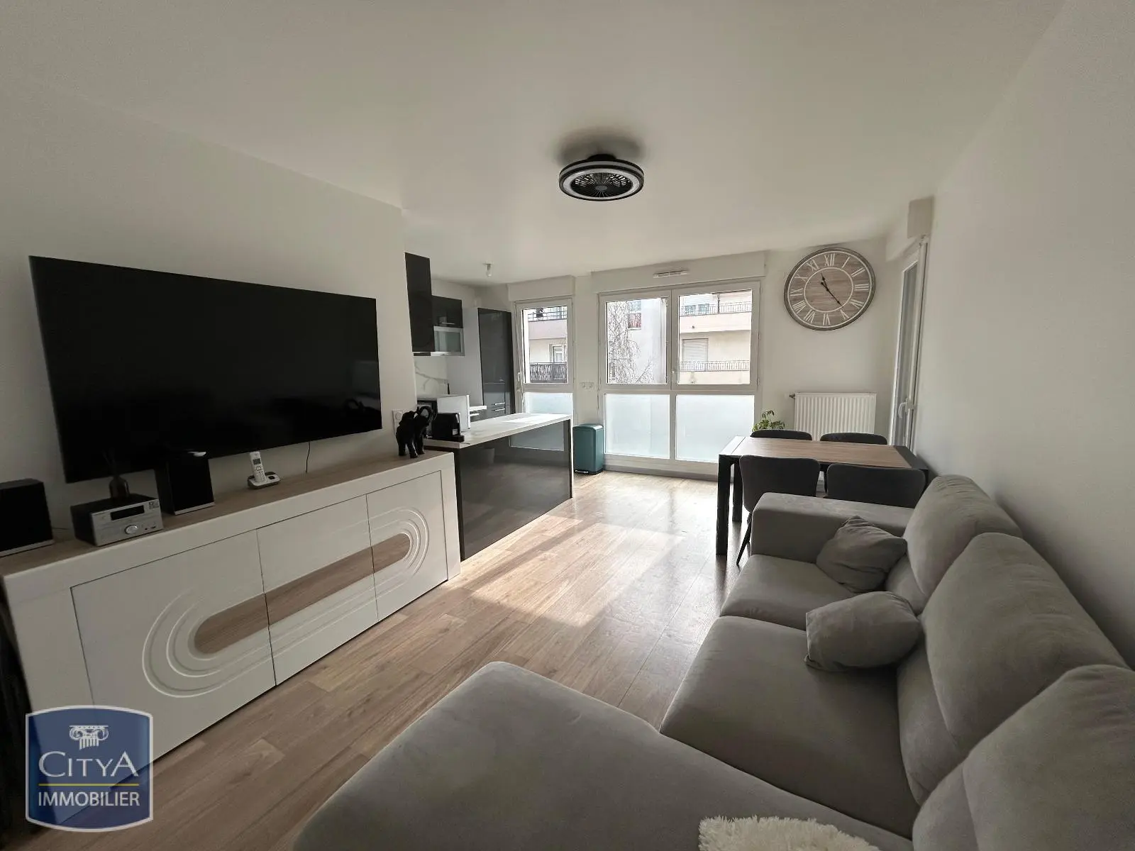 Photo 2 Appartement 3 pièces 54.12m²