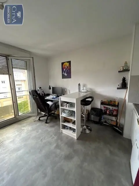 Photo 2 Appartement 1 pièce 21.36m²
