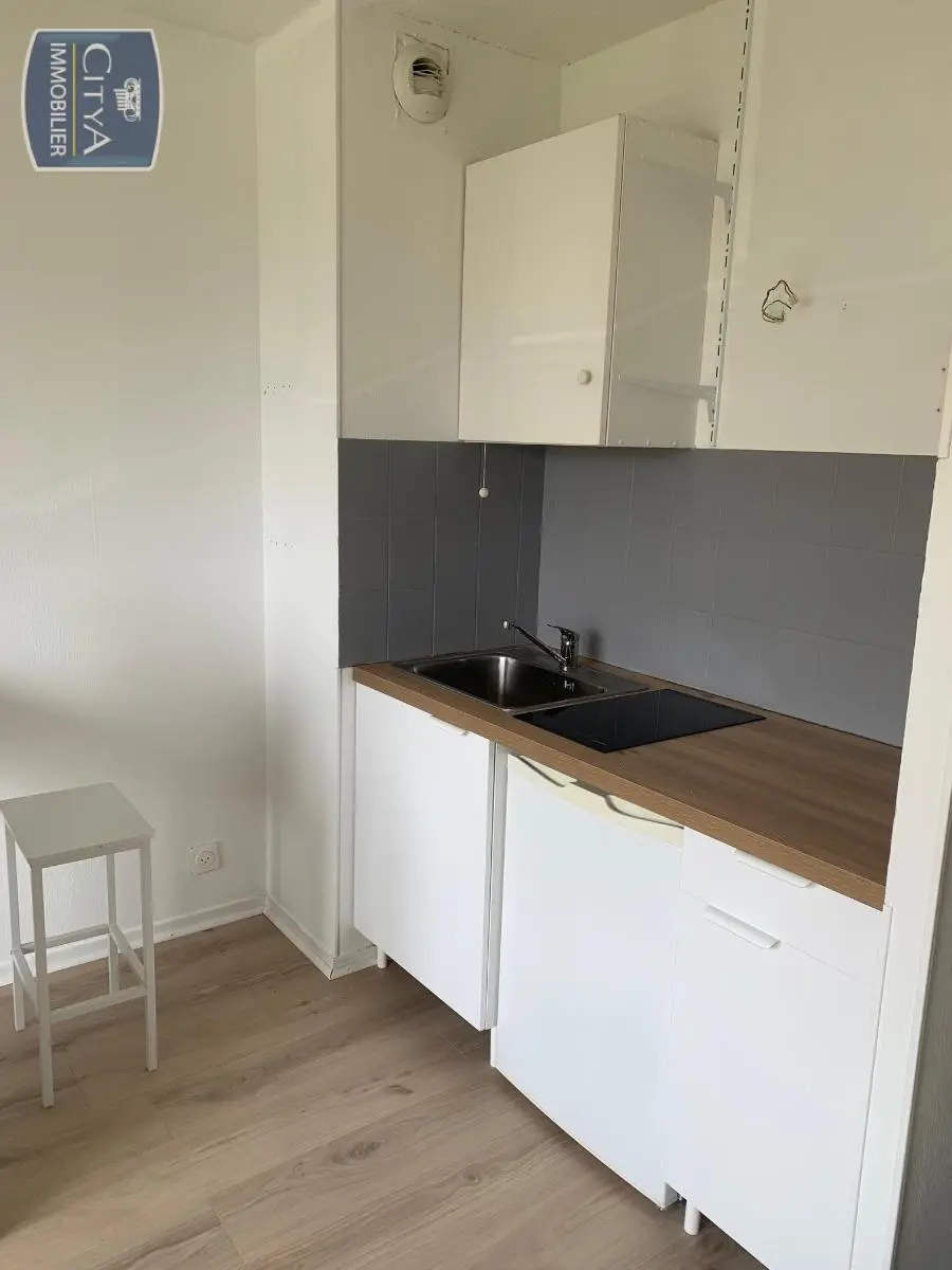 Photo 3 Appartement 1 pièce 21.36m²