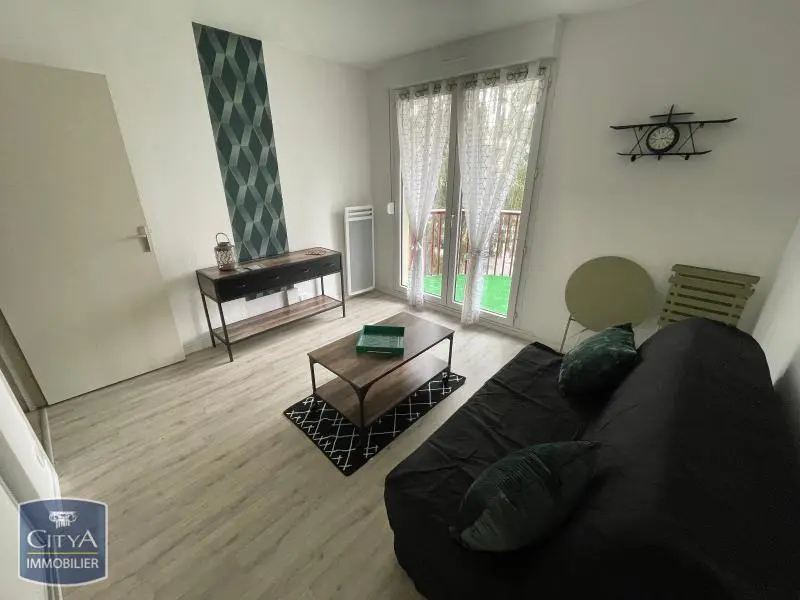 Photo 2 Appartement 1 pièce 23.08m²