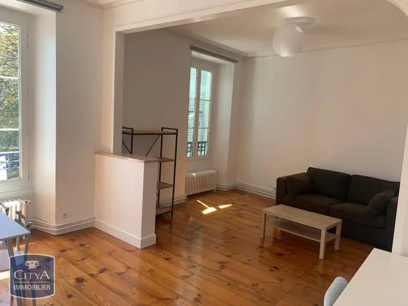 Photo 1 Appartement 2 pièces 56.05m²