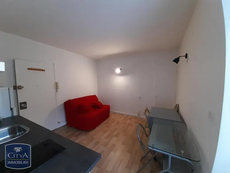 Photo 1 Appartement 1 pièce 16.06m²