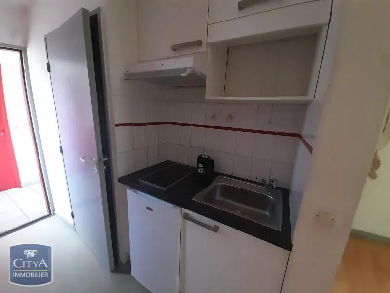 Photo 5 Appartement 1 pièce 17.71m²
