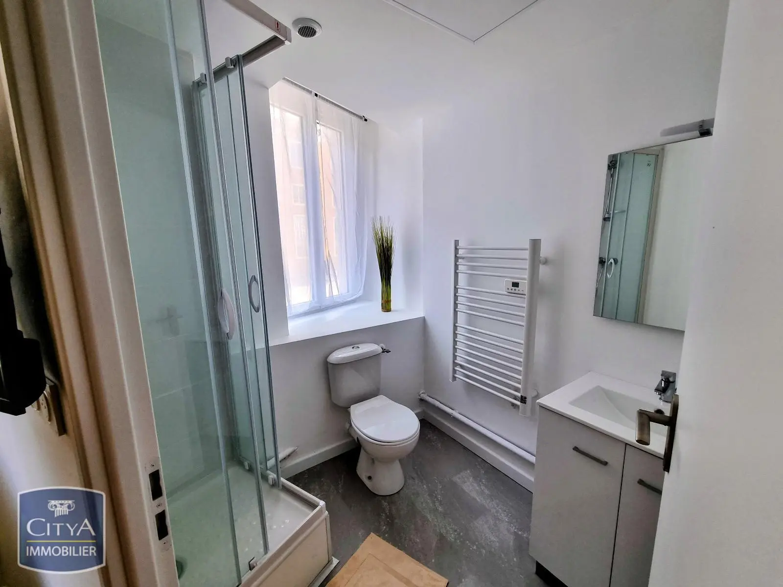 Photo 2 Appartement 1 pièce 17.04m²