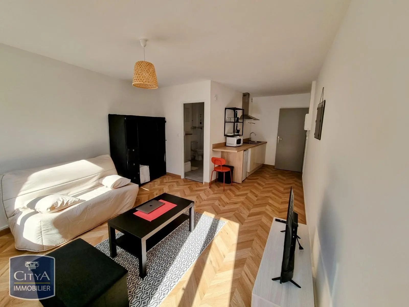 Photo 1 Appartement 1 pièce 25.24m²