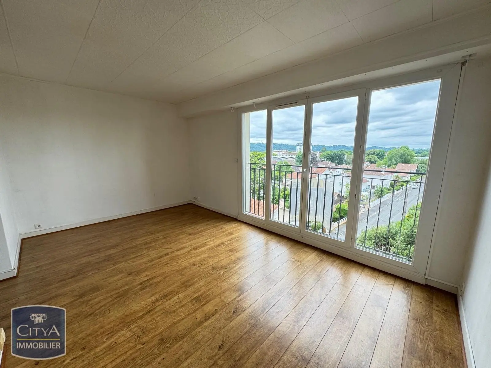 Photo 4 Appartement 1 pièce 28.42m²