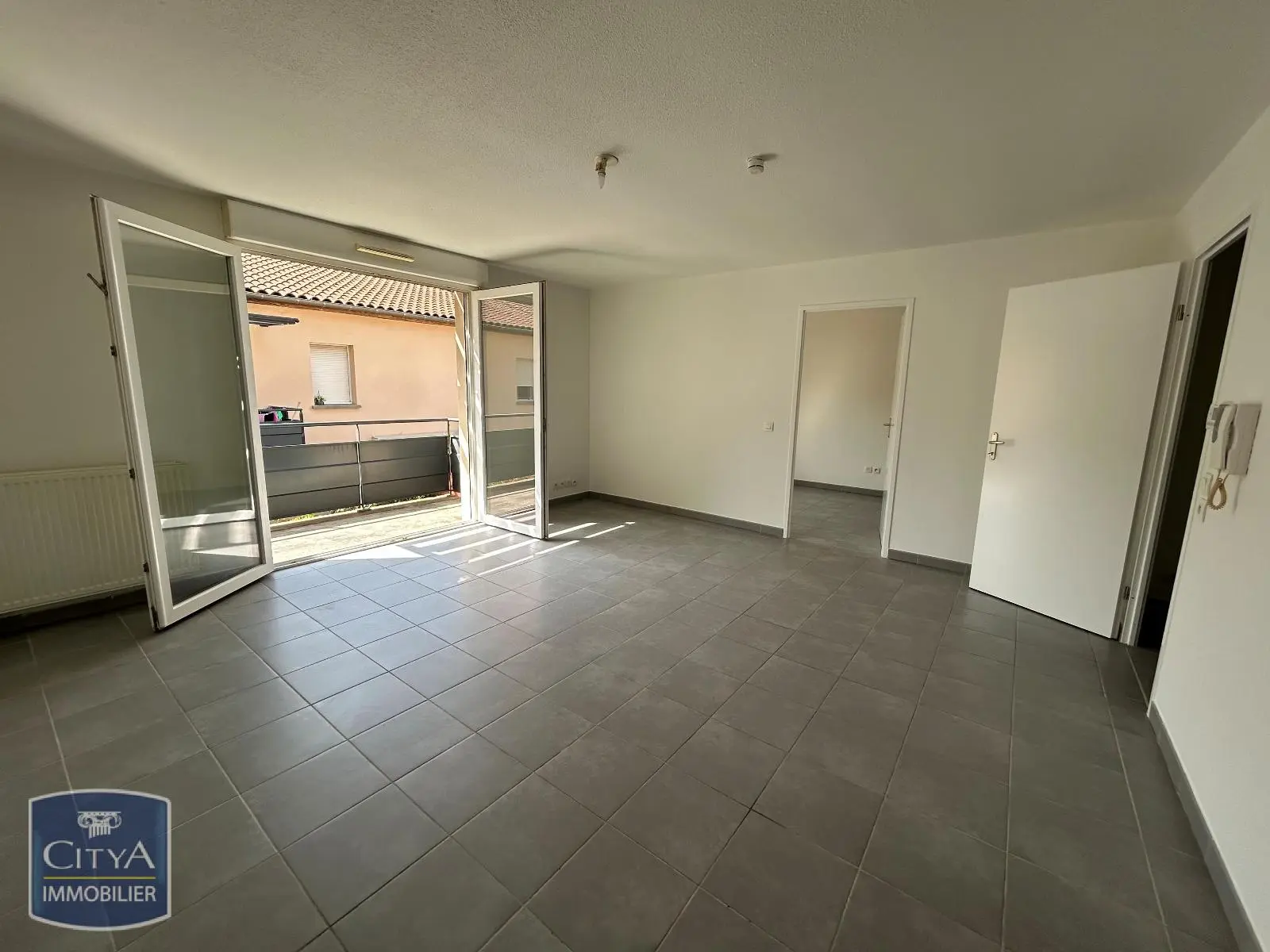 Photo 3 Appartement 2 pièces 43.73m²