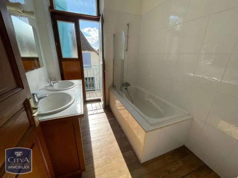 Photo 18 Maison 8 pièces 186.91m²