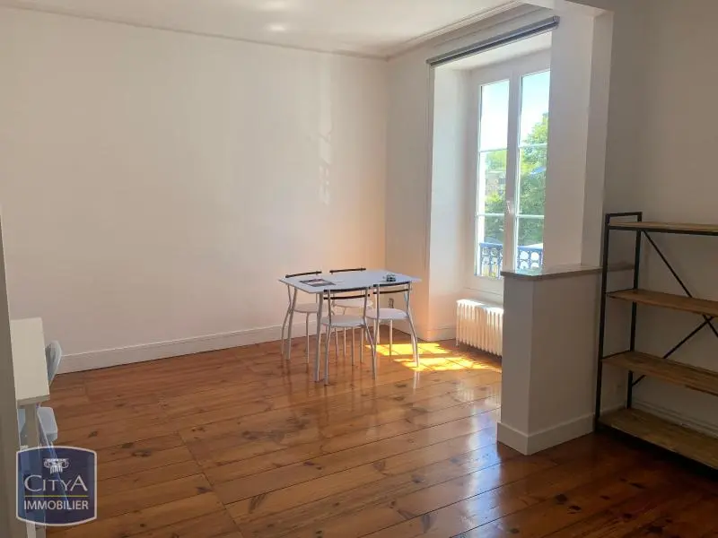 Photo 2 Appartement 2 pièces 56.05m²