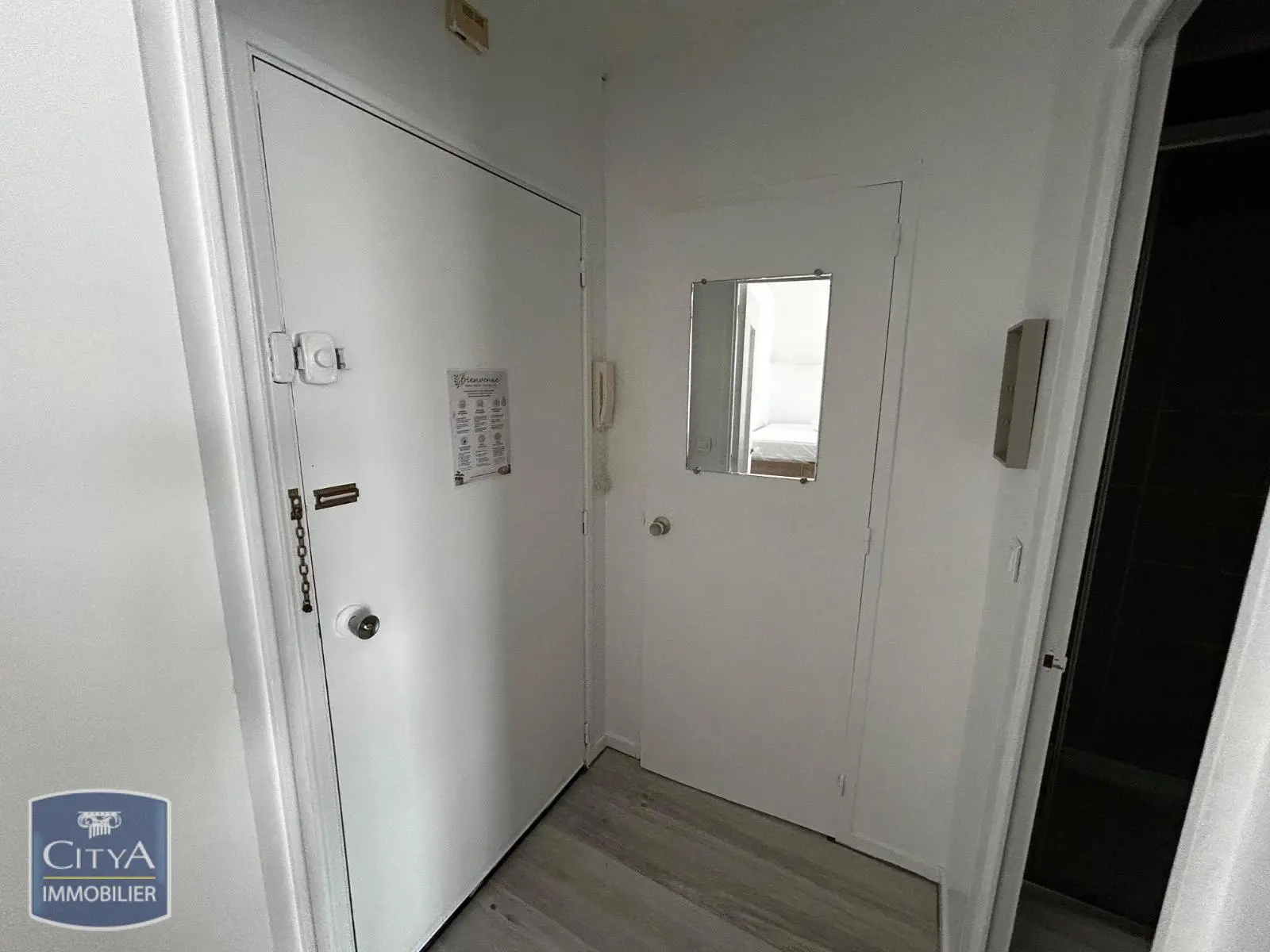 Photo 8 Appartement 1 pièce 28.26m²