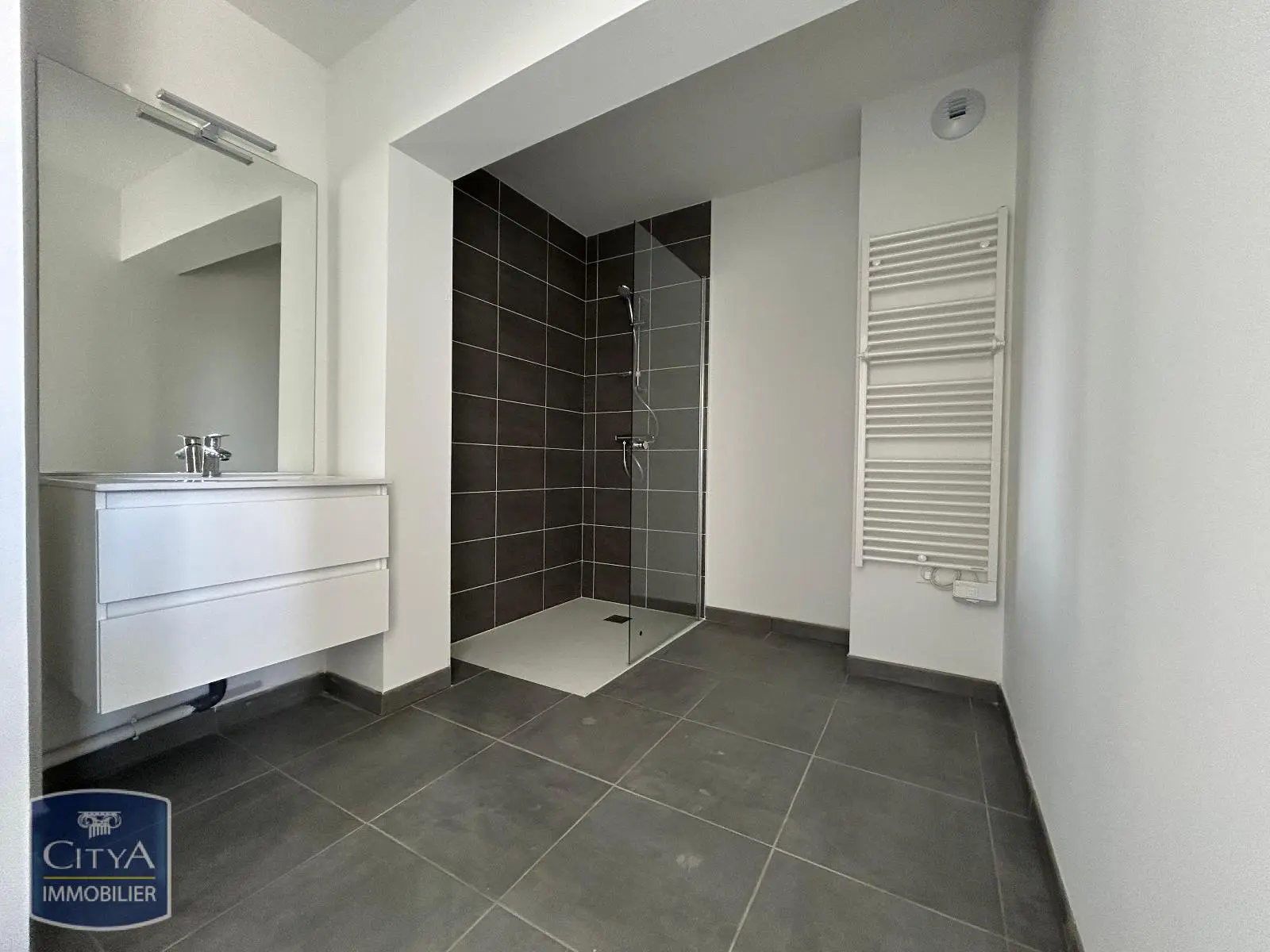 Photo 3 Appartement 2 pièces 43.36m²