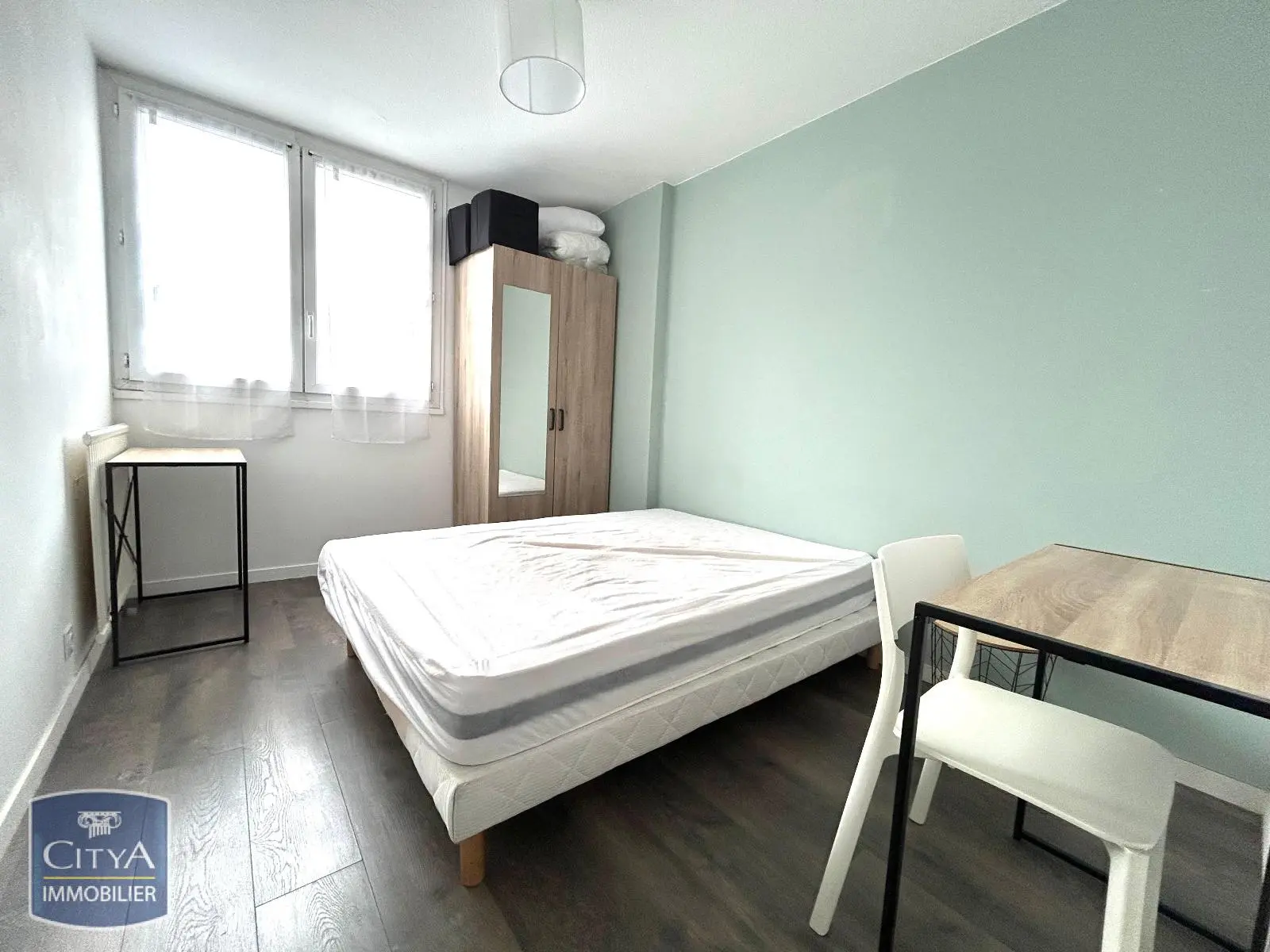 Photo 1 Appartement 1 pièce 10m²