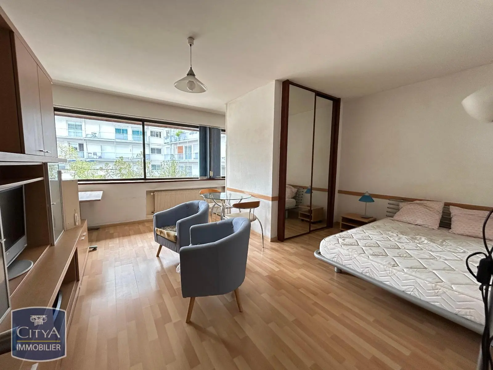Photo 1 Appartement 1 pièce 31.25m²