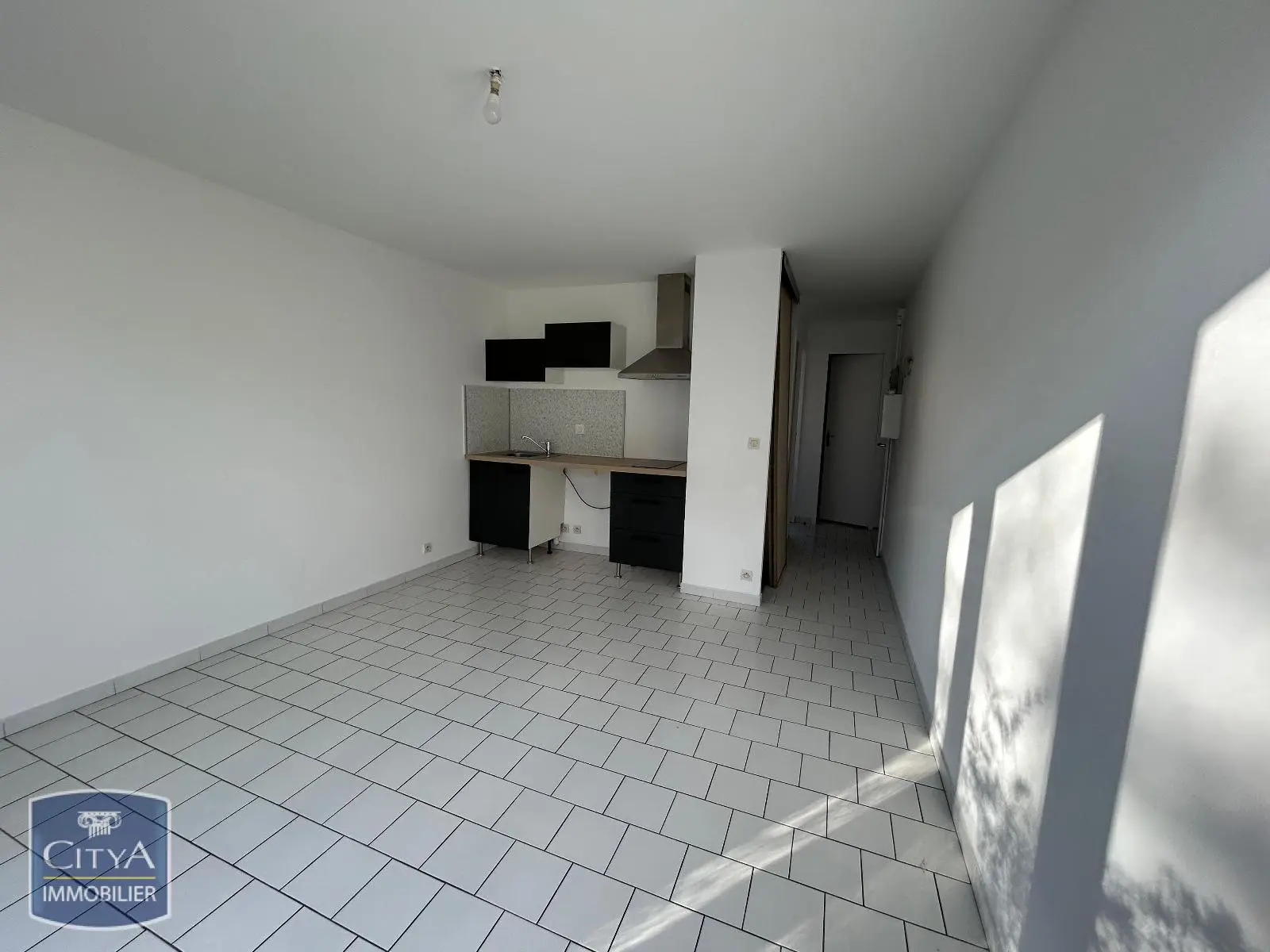 Photo 2 Appartement 1 pièce 29.31m²