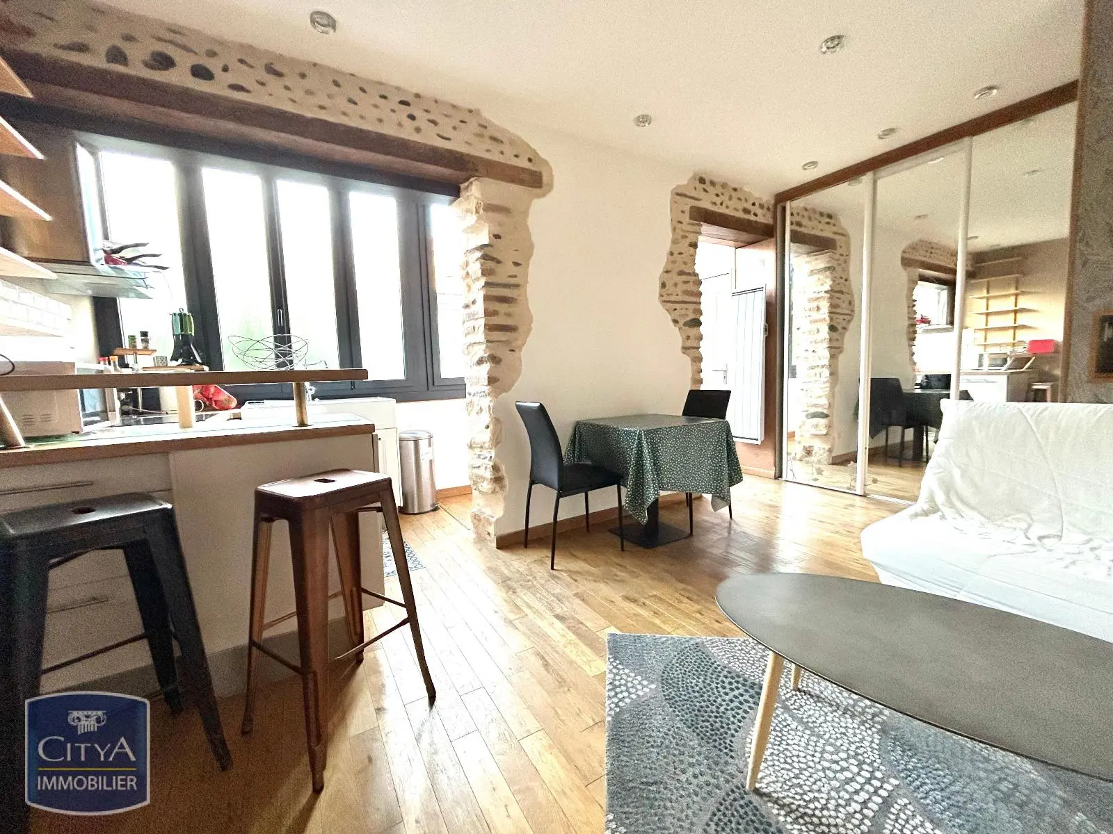 Photo 1 Appartement 2 pièces 31.79m²