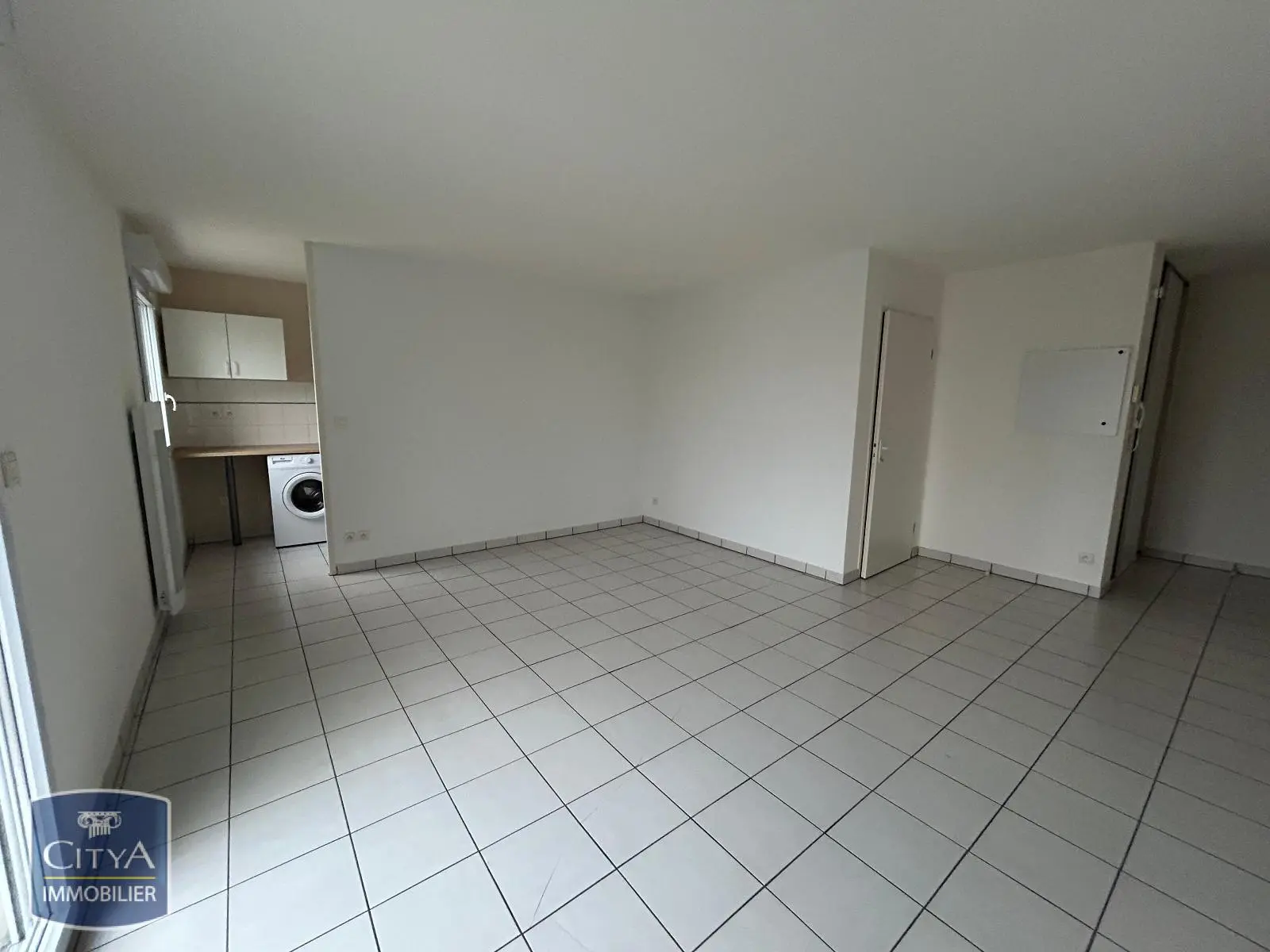 Photo 2 Appartement 2 pièces 48.18m²