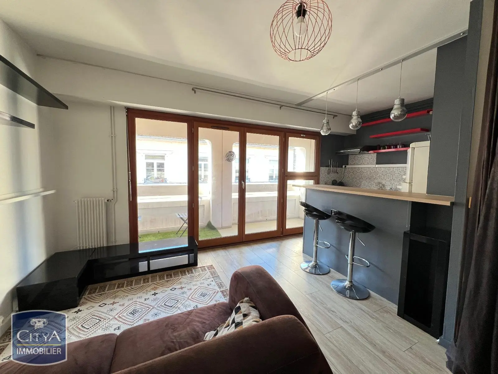 Photo 1 Appartement 1 pièce 30.62m²