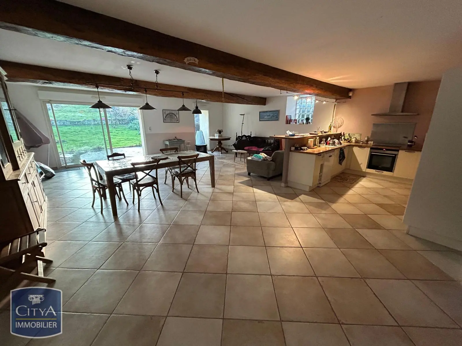 Photo 2 Maison 6 pièces 260.67m²