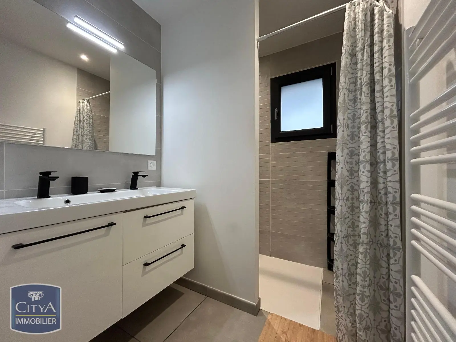 Photo 11 Maison 4 pièces 111.7m²