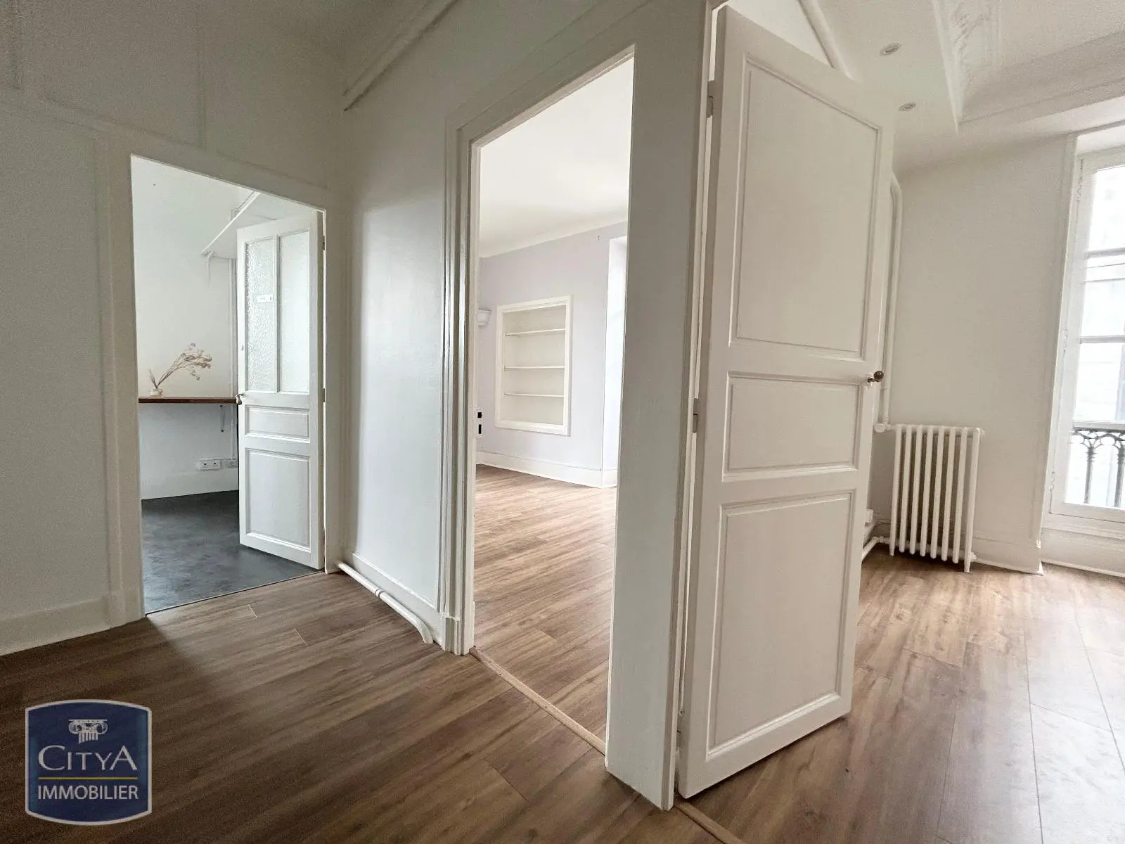 Photo 5 Local Professionnel