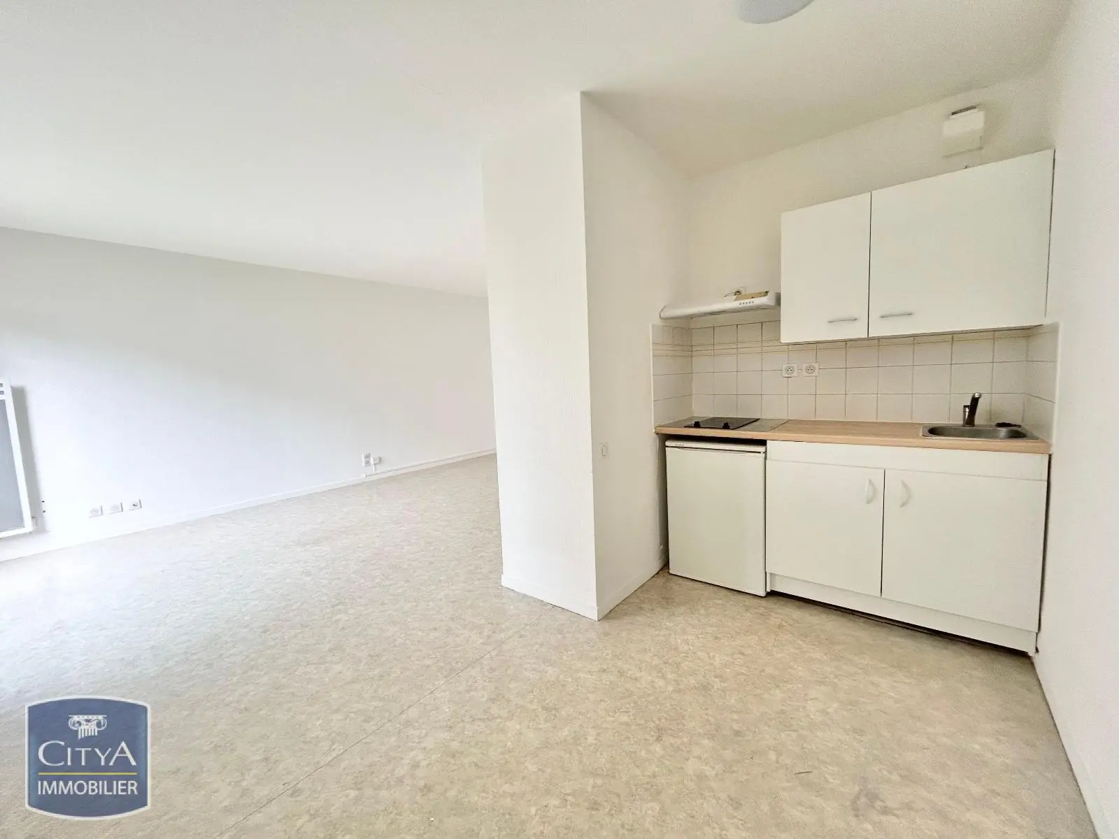 Photo 1 Appartement 1 pièce 33.66m²