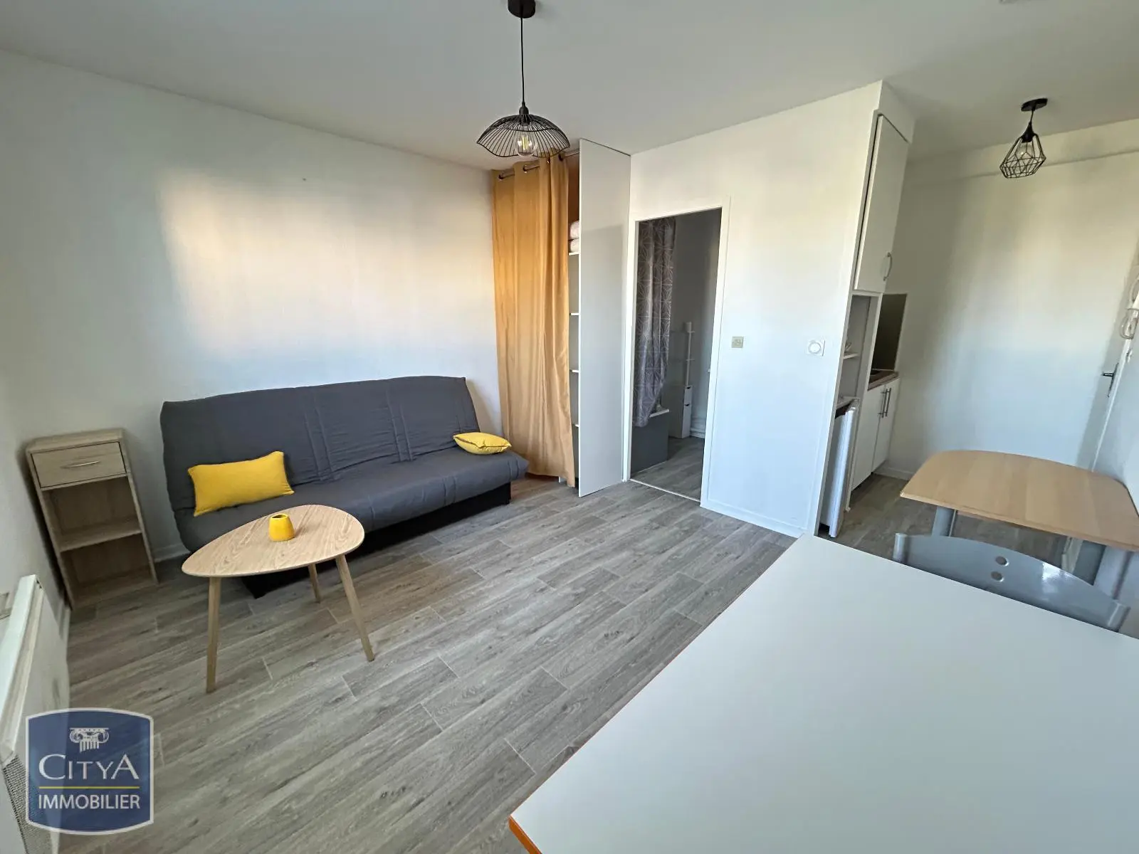 Photo 1 Appartement 1 pièce 18.05m²