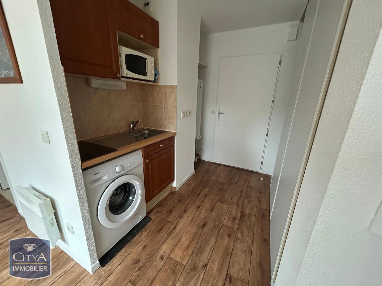 Photo 3 Appartement 1 pièce 21.43m²