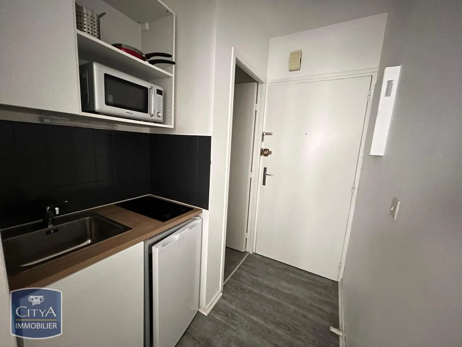 Photo 4 Appartement 1 pièce 16.6m²