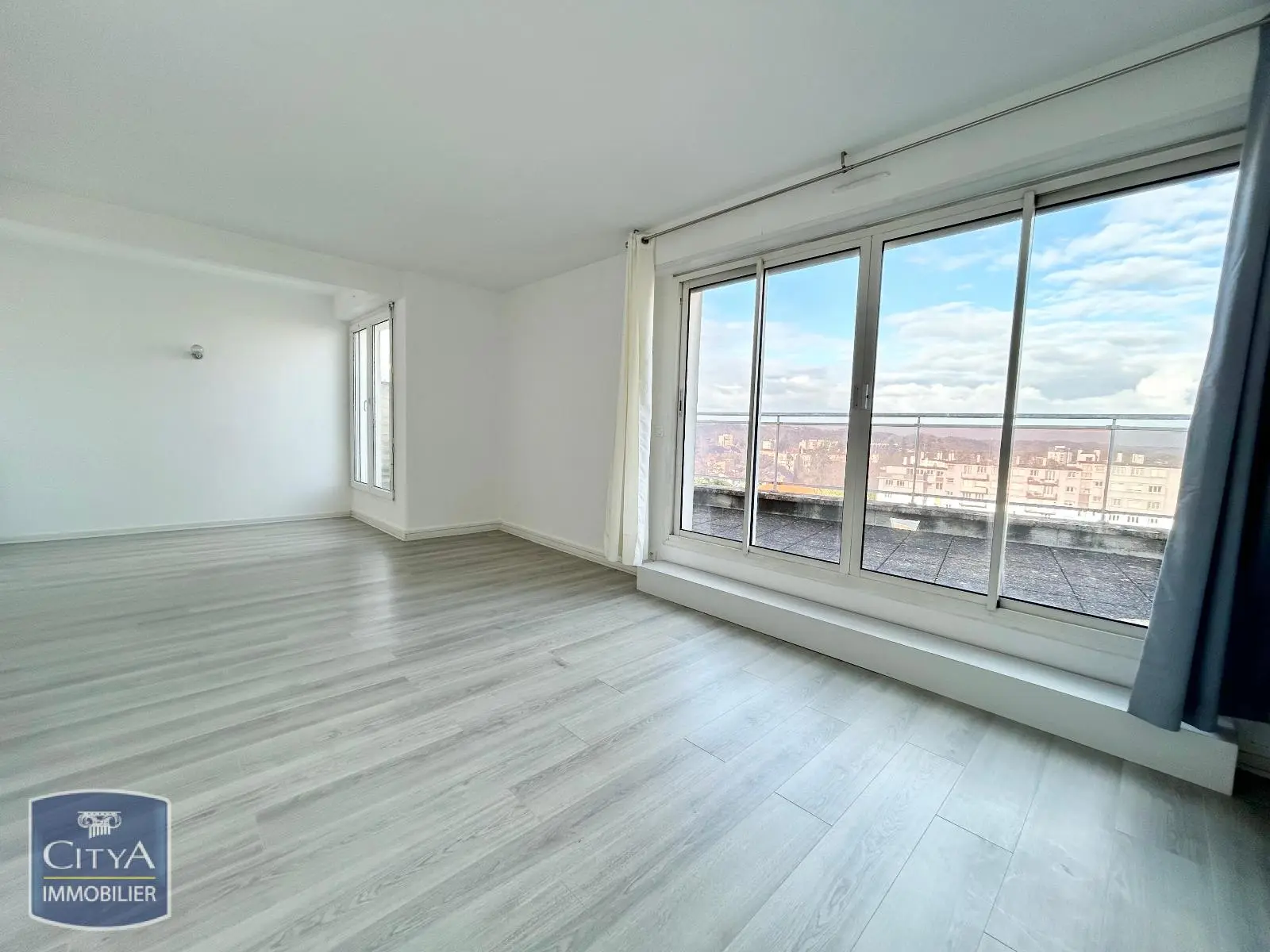 Photo 2 Appartement 3 pièces 68.08m²