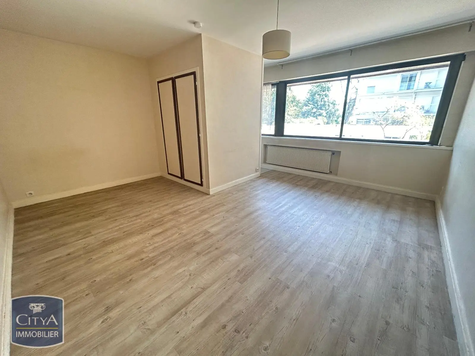 Photo 1 Appartement 1 pièce 31.12m²
