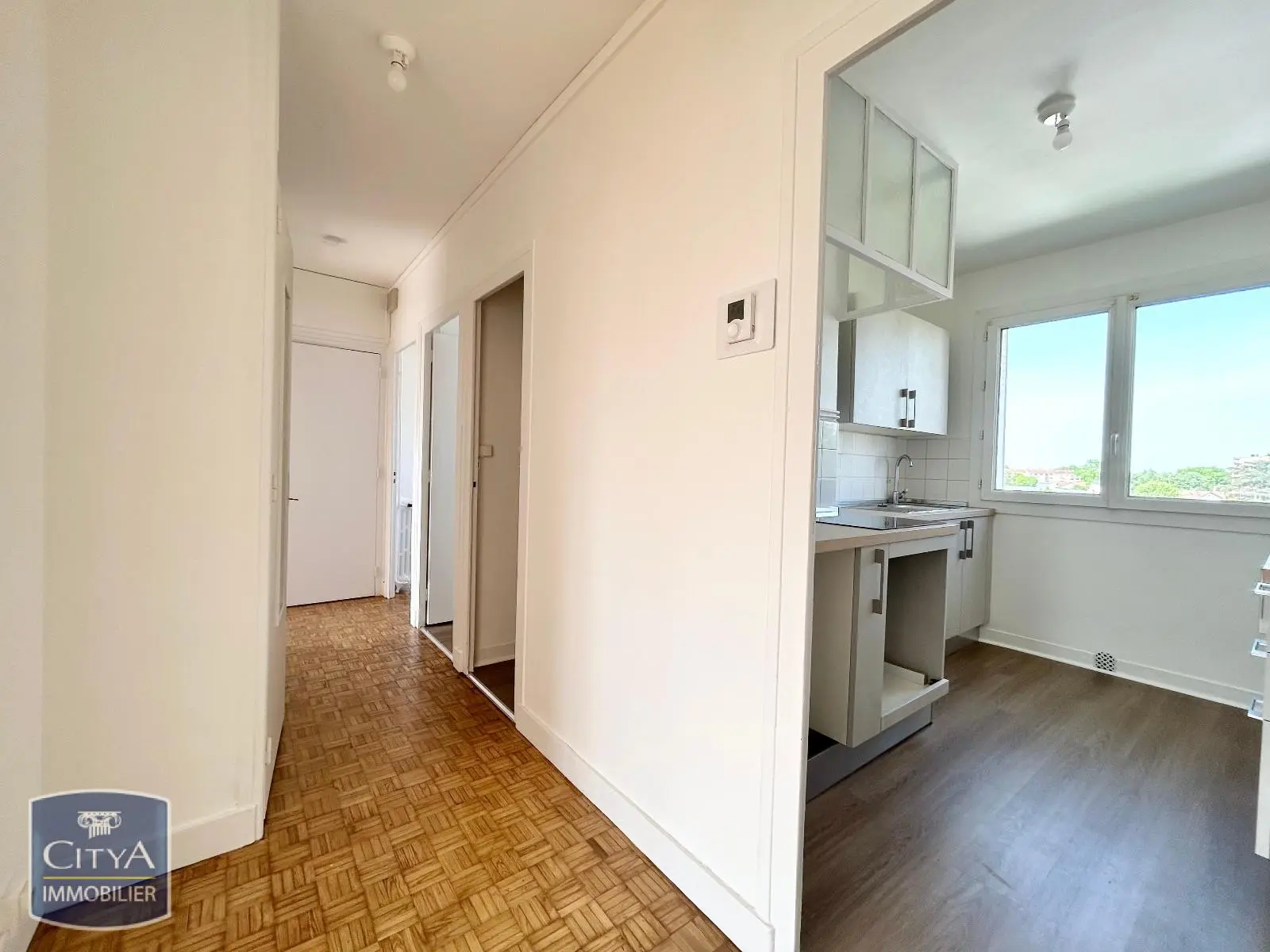 Photo 2 Appartement 3 pièces 57.58m²