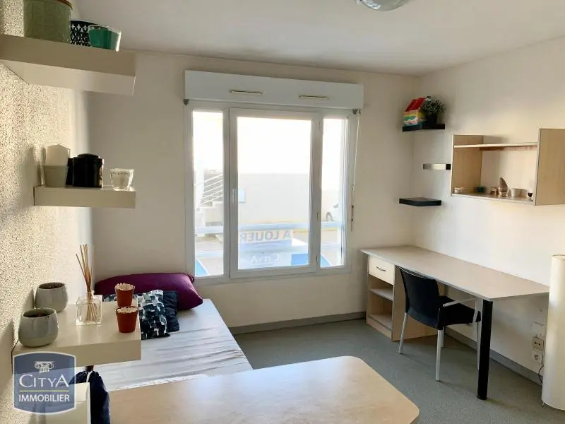 Photo 1 Appartement 1 pièce 19.09m²