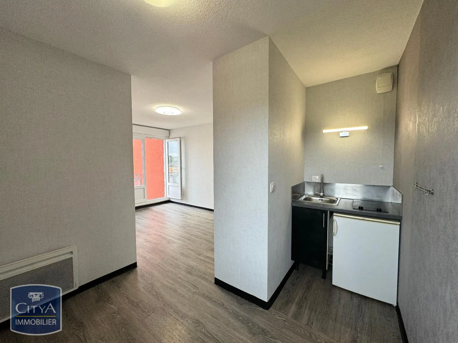 Photo 1 Appartement 1 pièce 21.06m²