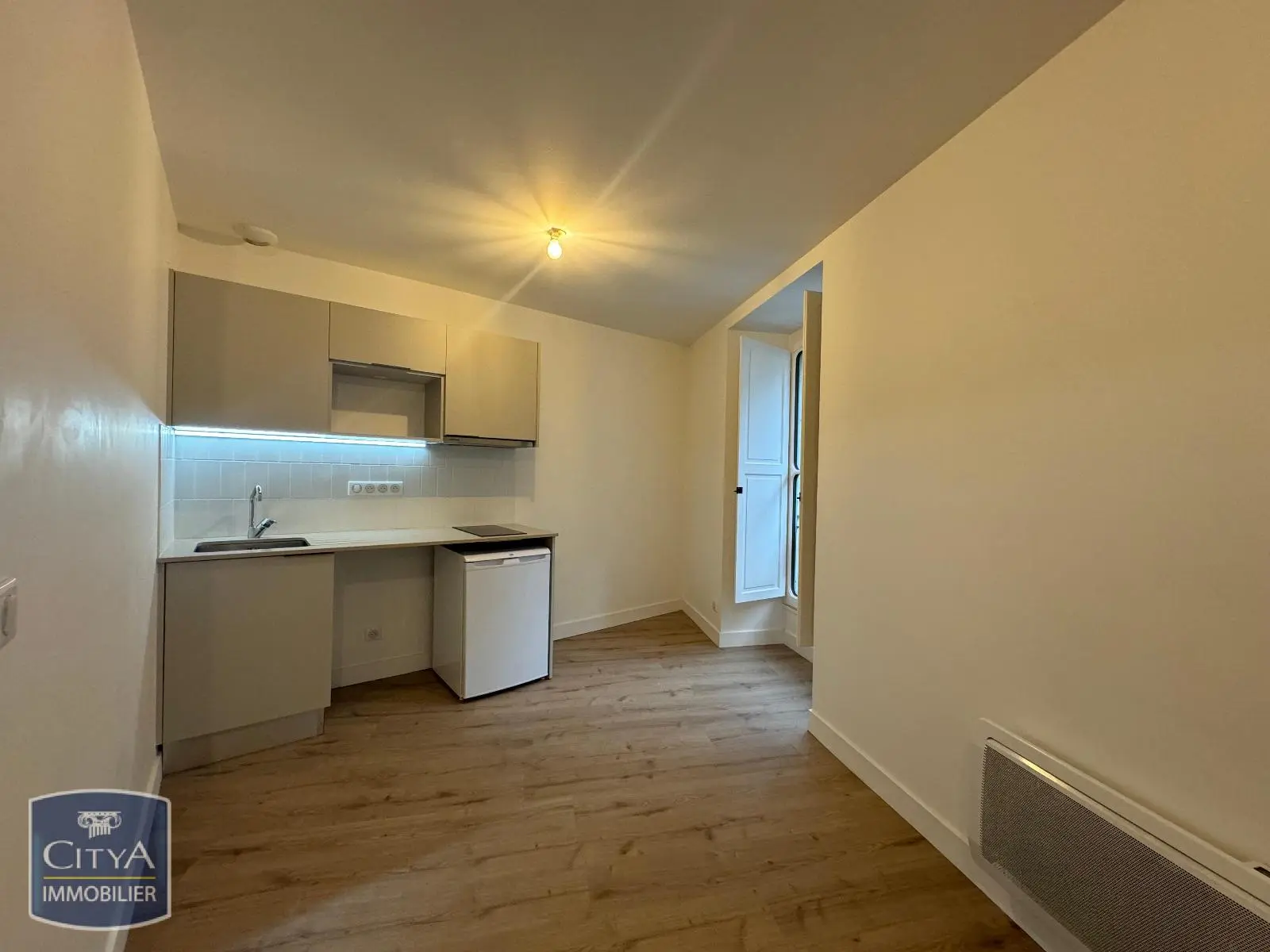 Photo 3 Appartement 1 pièce 33.85m²