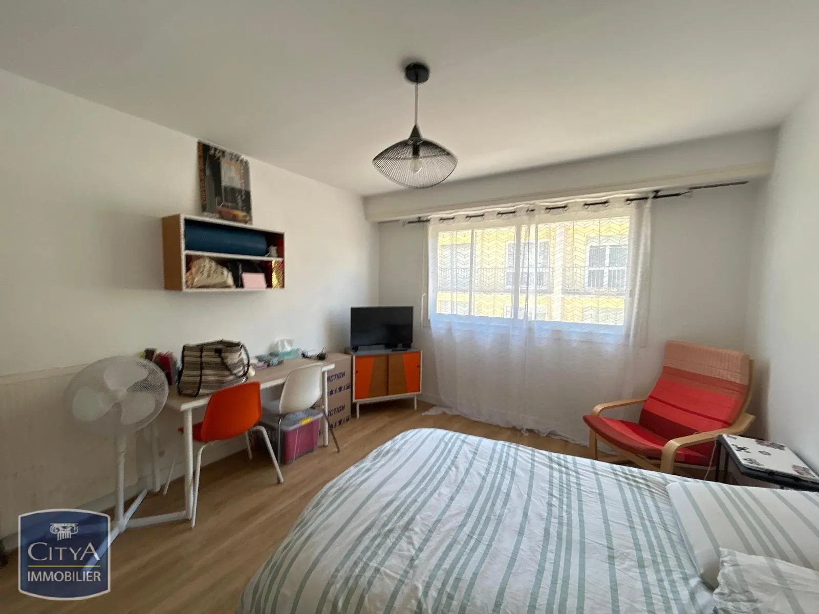 Photo 2 Appartement 1 pièce 27.09m²