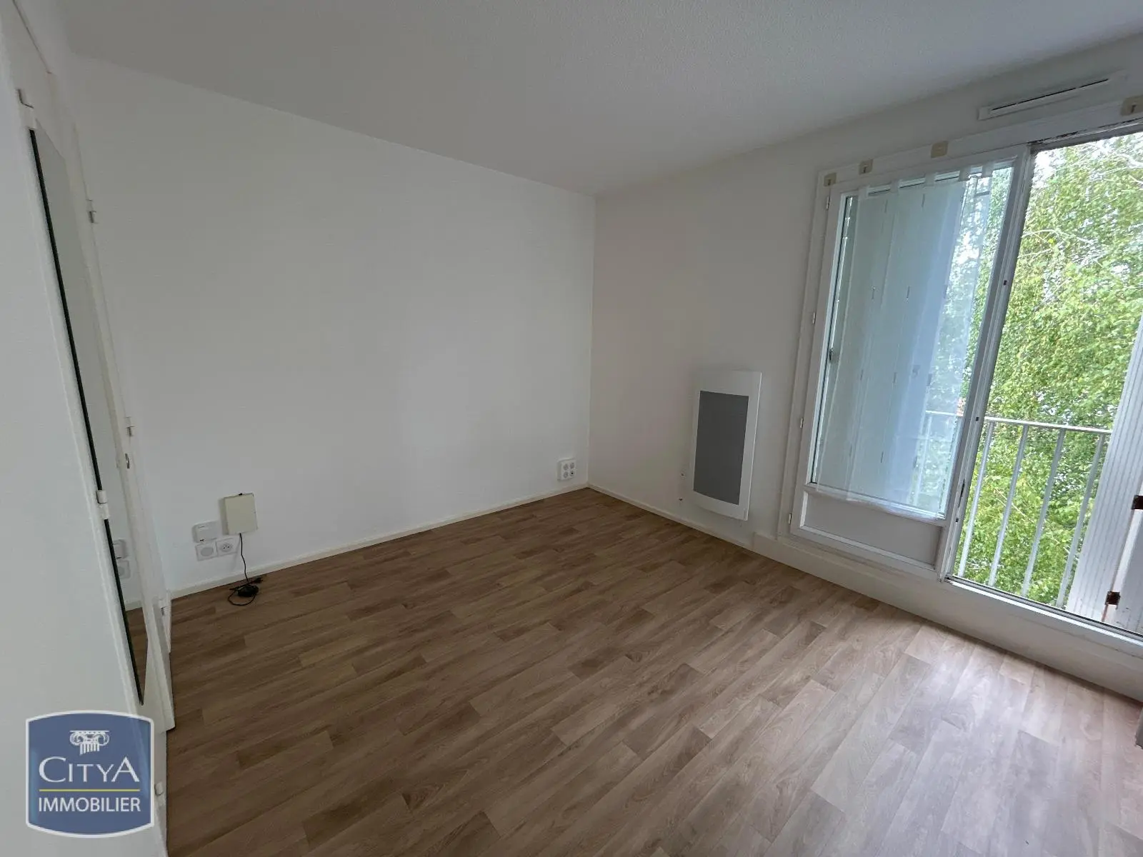 Photo 1 Appartement 1 pièce 17.33m²