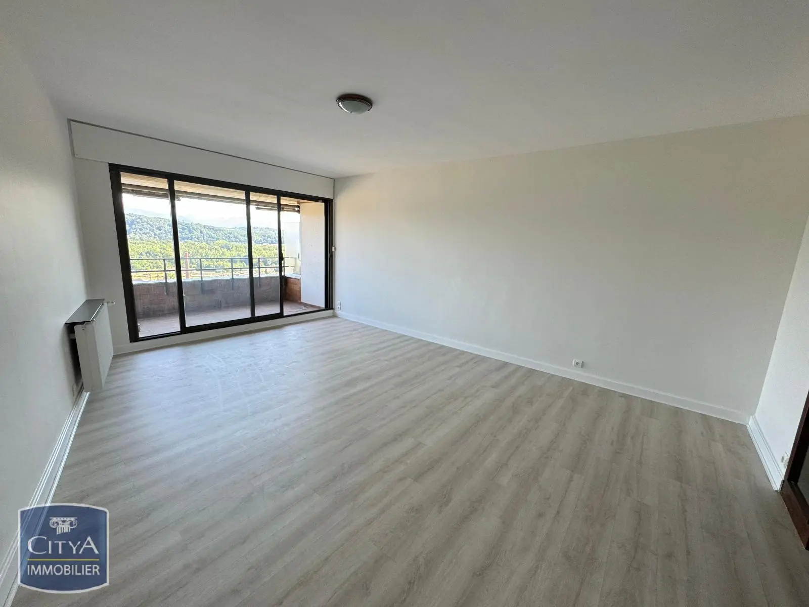 Photo 2 Appartement 2 pièces 56.68m²