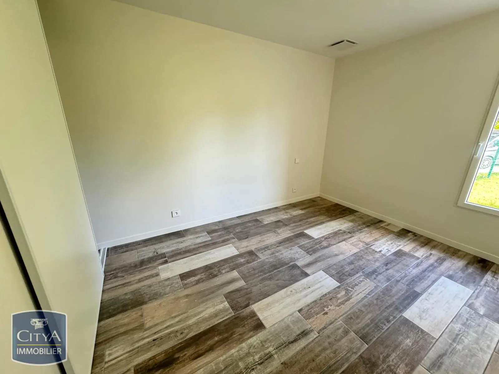 Photo 15 Maison 4 pièces 119.09m²