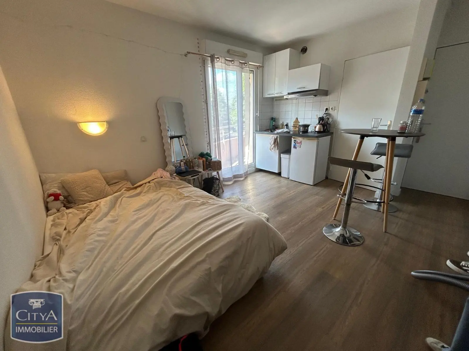 Photo 1 Appartement 1 pièce 19.33m²