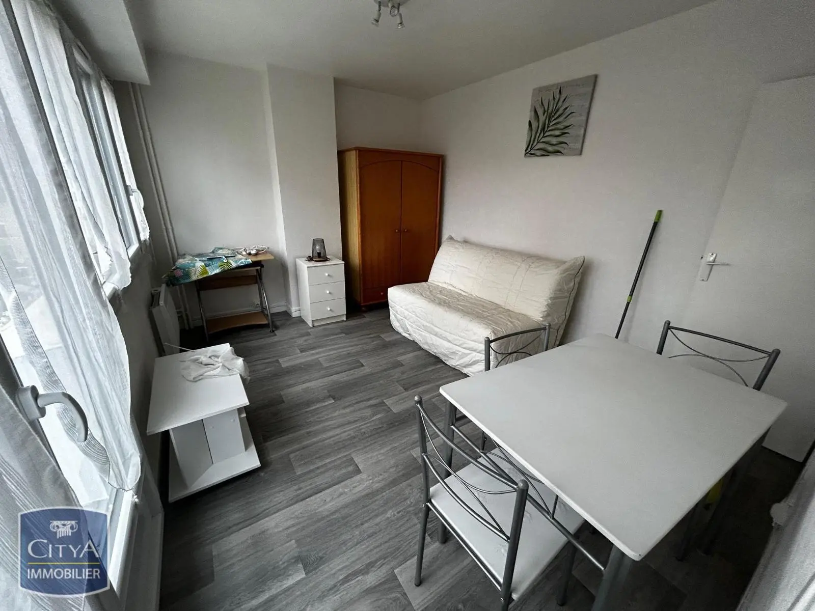 Photo 1 Appartement 1 pièce 19.38m²
