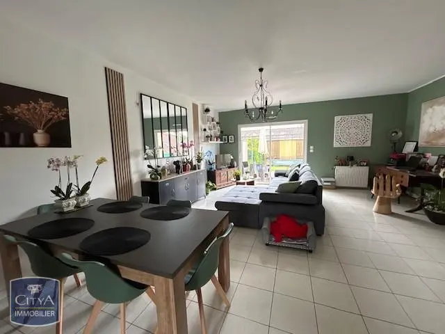 Photo 1 Maison 5 pièces 123.85m²
